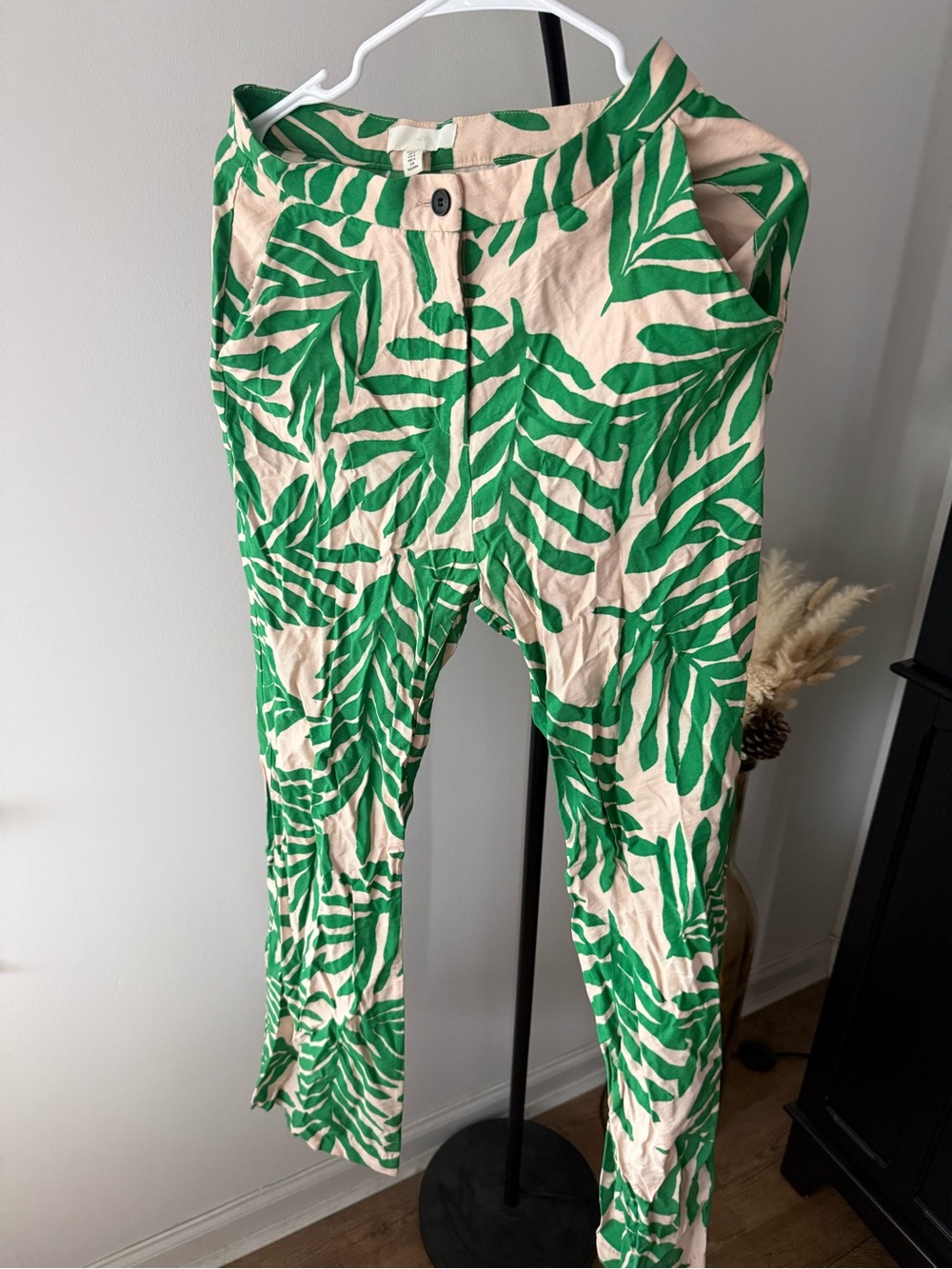 H&M Cream and Green Tropical Print Pants